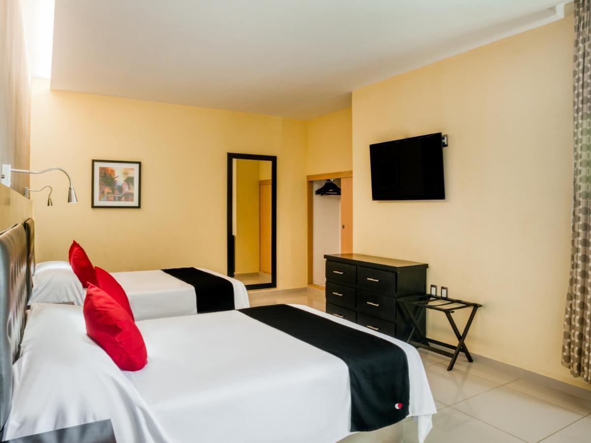 Veracruz Suites Hotel Eksteriør billede
