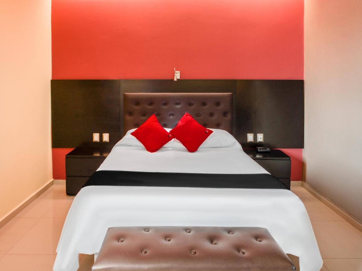 Veracruz Suites Hotel Eksteriør billede
